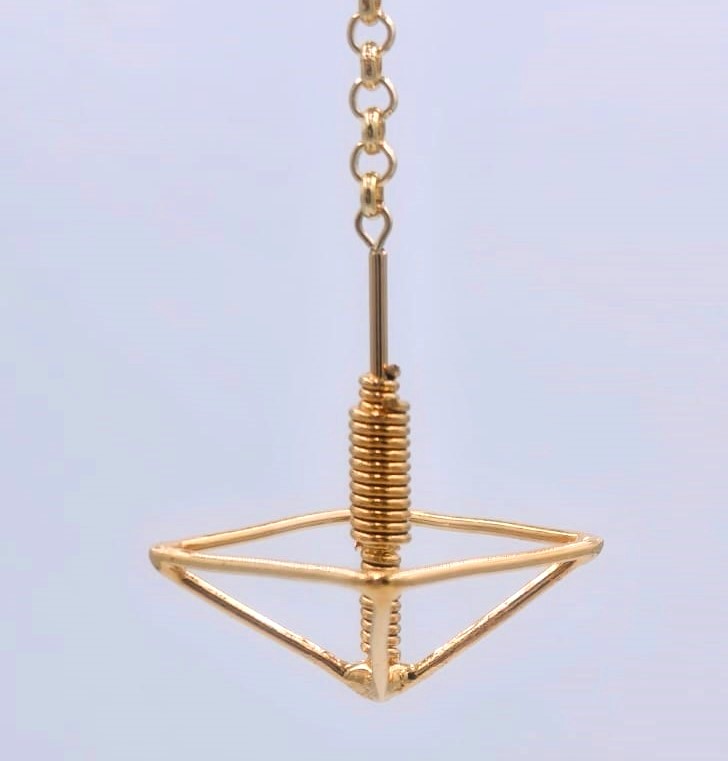 NOVITA’ Pendolo piramide